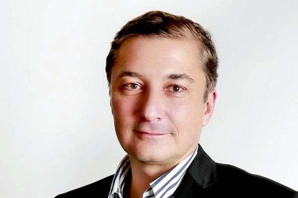 DR. REINHARD PROKSCH, based in Vienna