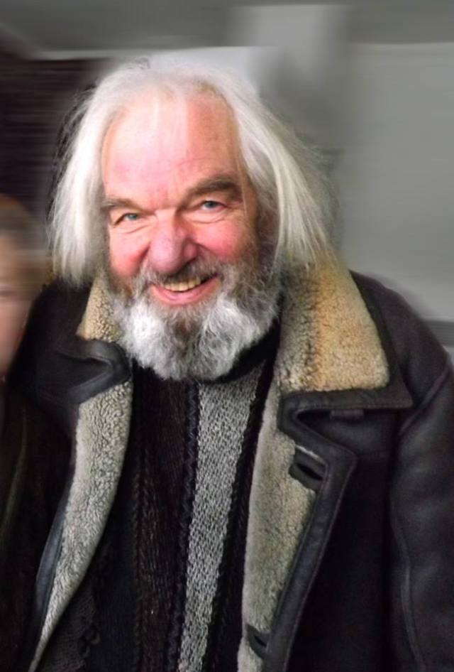 1977145_809515842396399_2127806599_n