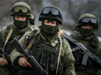 Russian-gunmen-tilted-reuters