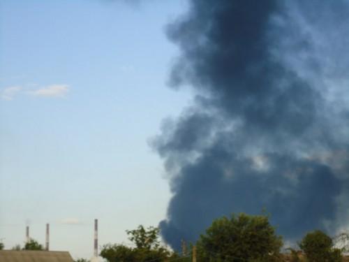 Under terrorist attacks, the transformer substation in Shchastya was hit and electricity is now out.