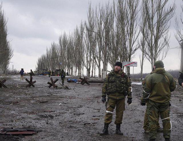 Vuhlehirsk, checkpoint.
