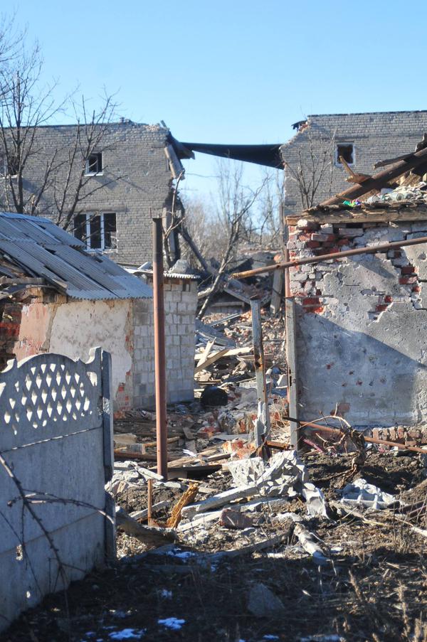 Pisky - Photo by Dmitry Verbych. RadioSvoboda,  April 10