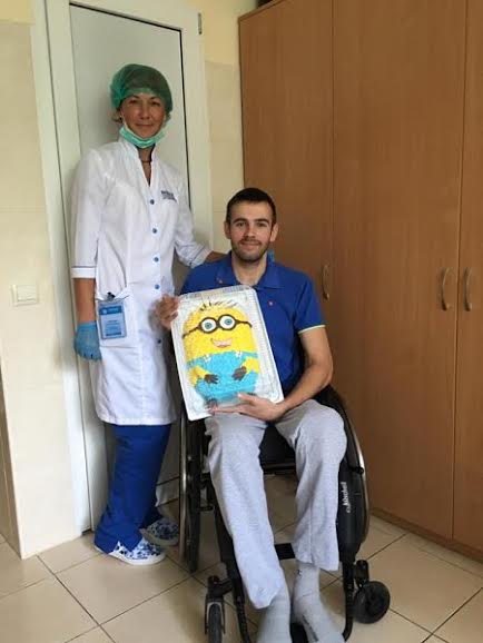 NODUS’ ATO Ward 1: Artur Kireev. Smiling and positive emotions are part of the treatment. Artur is a huge fan of the Minions. One day, Yuliya found and bought a cake for ATO Ward 1 which made Artur smile.